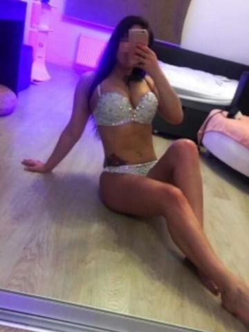 Лина Корона Вип фото 2